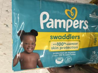 Pampers Swadlers 