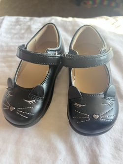 $5 New Size 6 Children’s Place