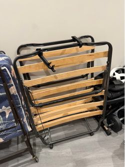 Foldable bed used