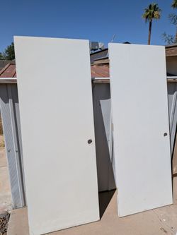 2 flat white doors 30x80