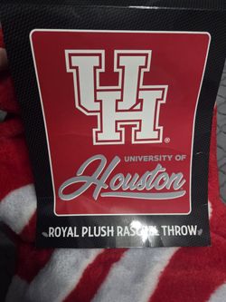 University of Houston 50x60 Royal Plush Raschel Throw $37 Retail 
