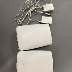 NETGEAR® Orbi Router RBR50v2 With Extender