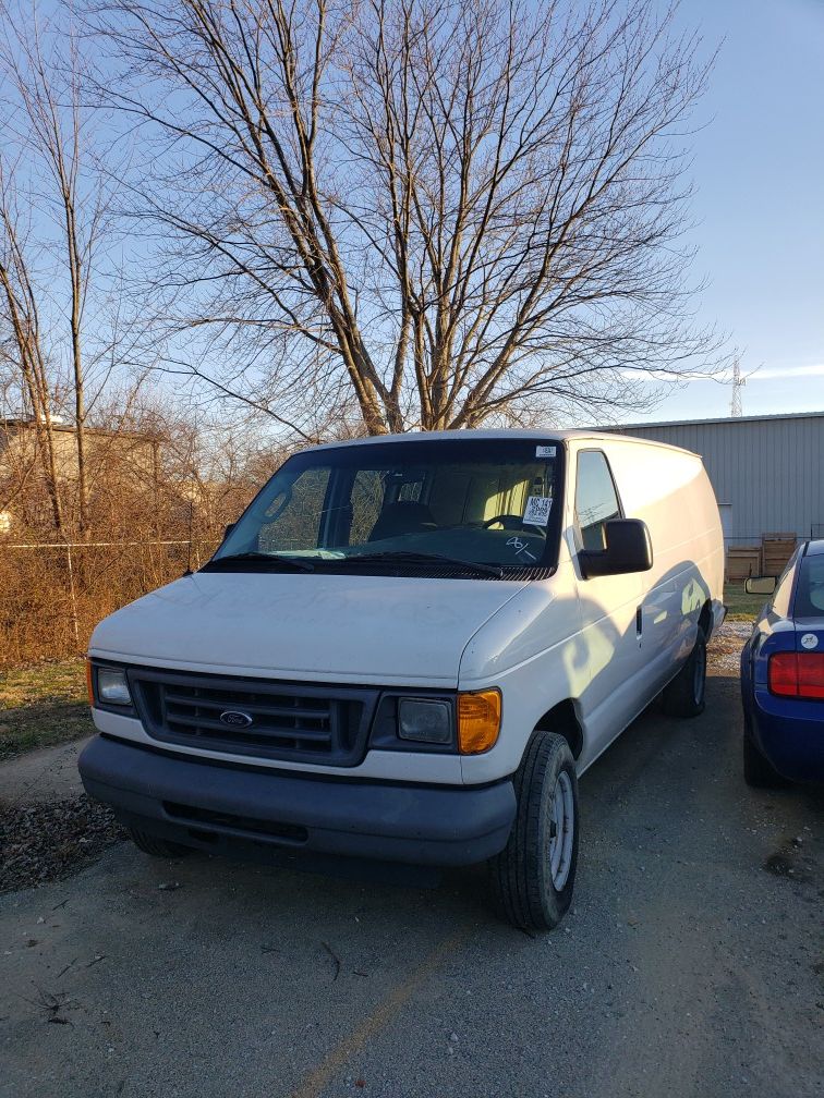 2006 Ford Econoline Cargo