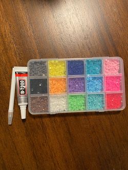 Rhinestone Flatback Gems Set with B-7000 Glue