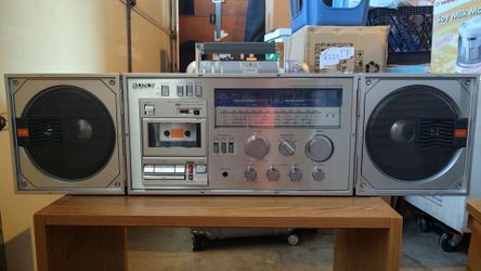 Vintage Sony CFS-88S Boombox Ghettoblaster Stereo Radio Cassette Recorder