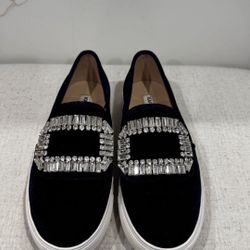 Used Navy Velvet Sneakers