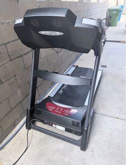 Sole F80 Treadmill