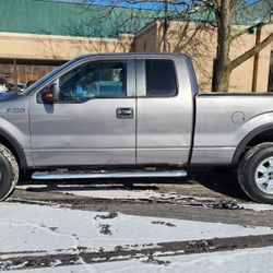 2011 Ford F150 XL Pick Up Truck 4x4 