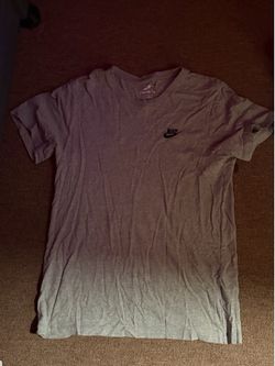 Small Grey Nike Shirt
