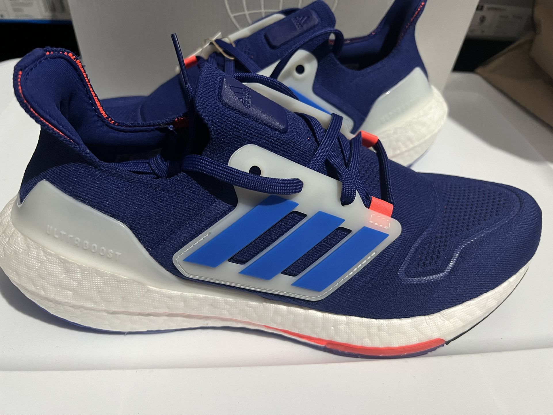 Adidas Ultraboost 22 Mens Size 10 $100 Firn On Price