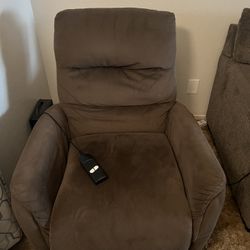 Lift Recliner 