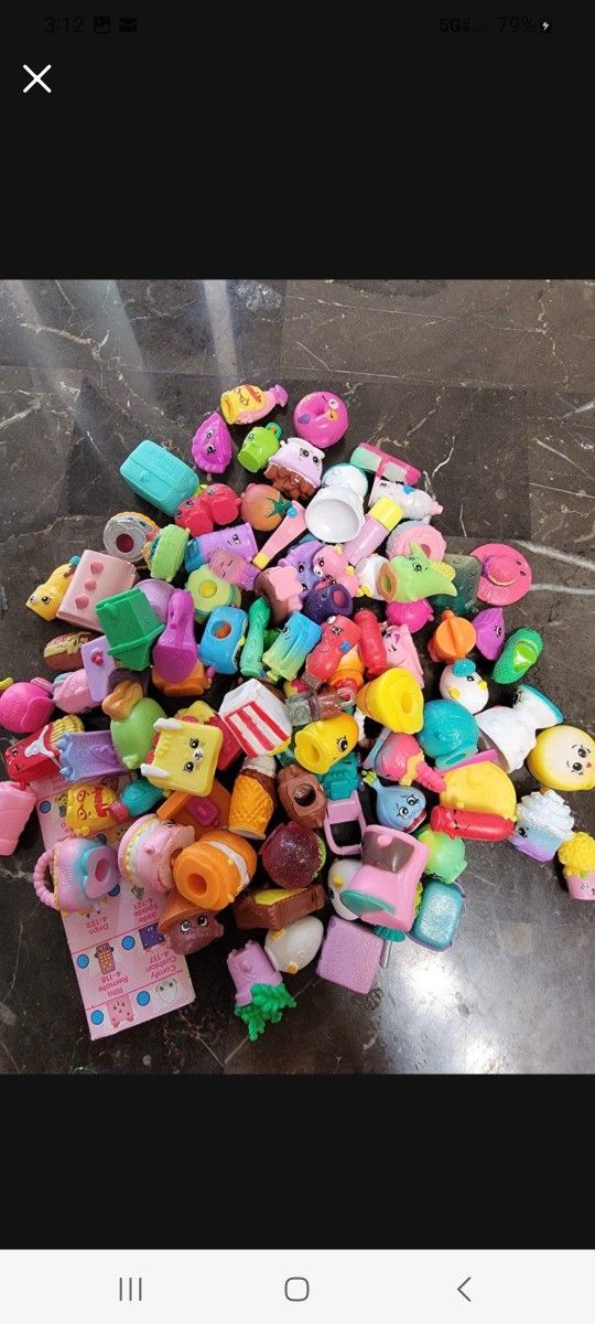 TOYS SHOPKINS 100 PIECES LOT 3