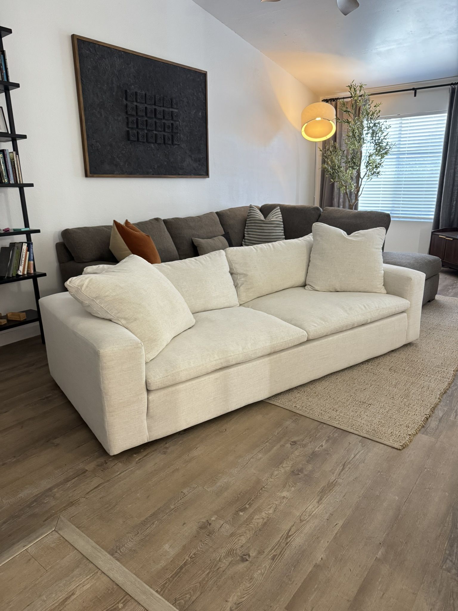 Cloud Couch ( Delivery Available ) 