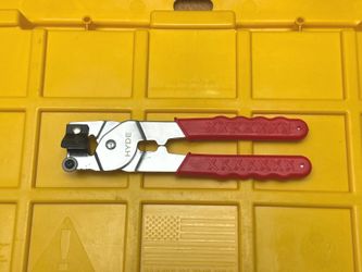 HYDE Tile Cutter Nipper Red Grips Carbide Wheel