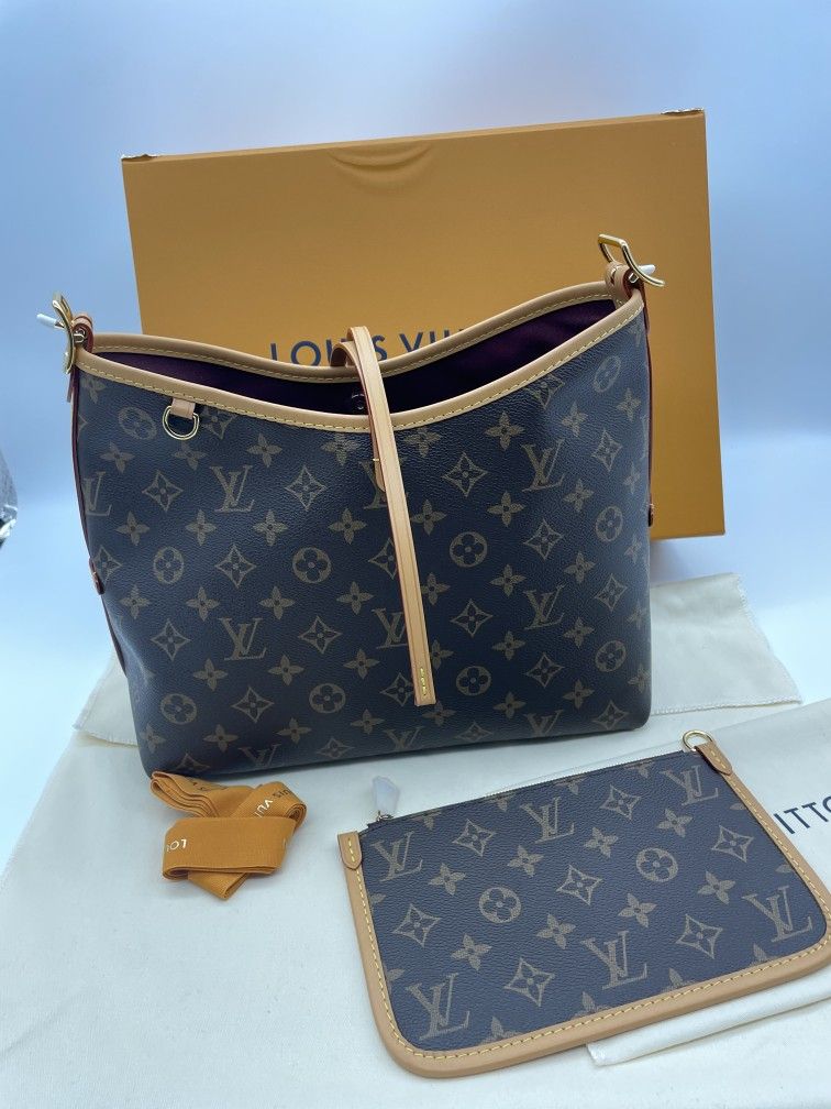 Women's Louis Vuitton CarryAll Shoulder Bag