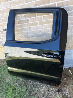 2019-2025 chevy silverado door