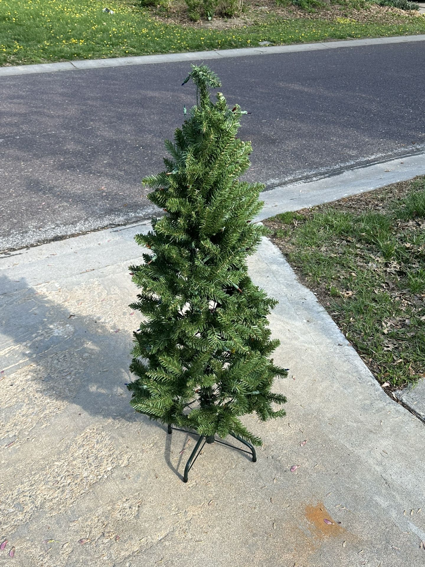 Christmas Tree With Lights
