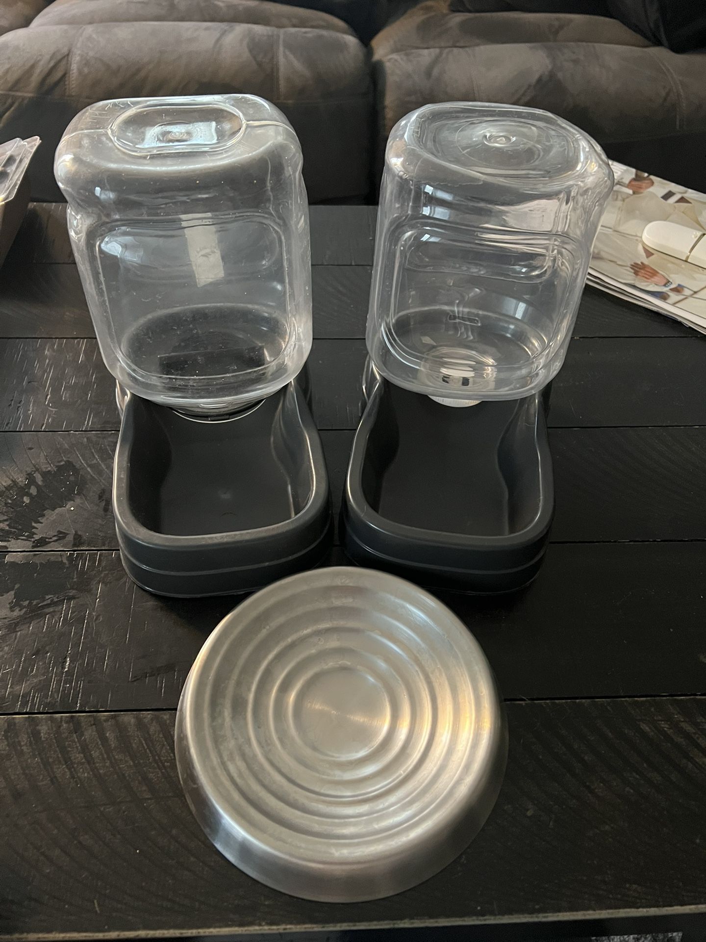 Pet Food and Water Dispensers with Bowl