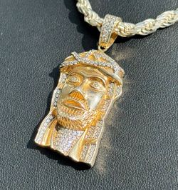 Brumar Jewelry .925 solid sterling silver gold plated Jesus Head white CZ stone 0.80CTW Pendant charm