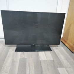 39in LG TV