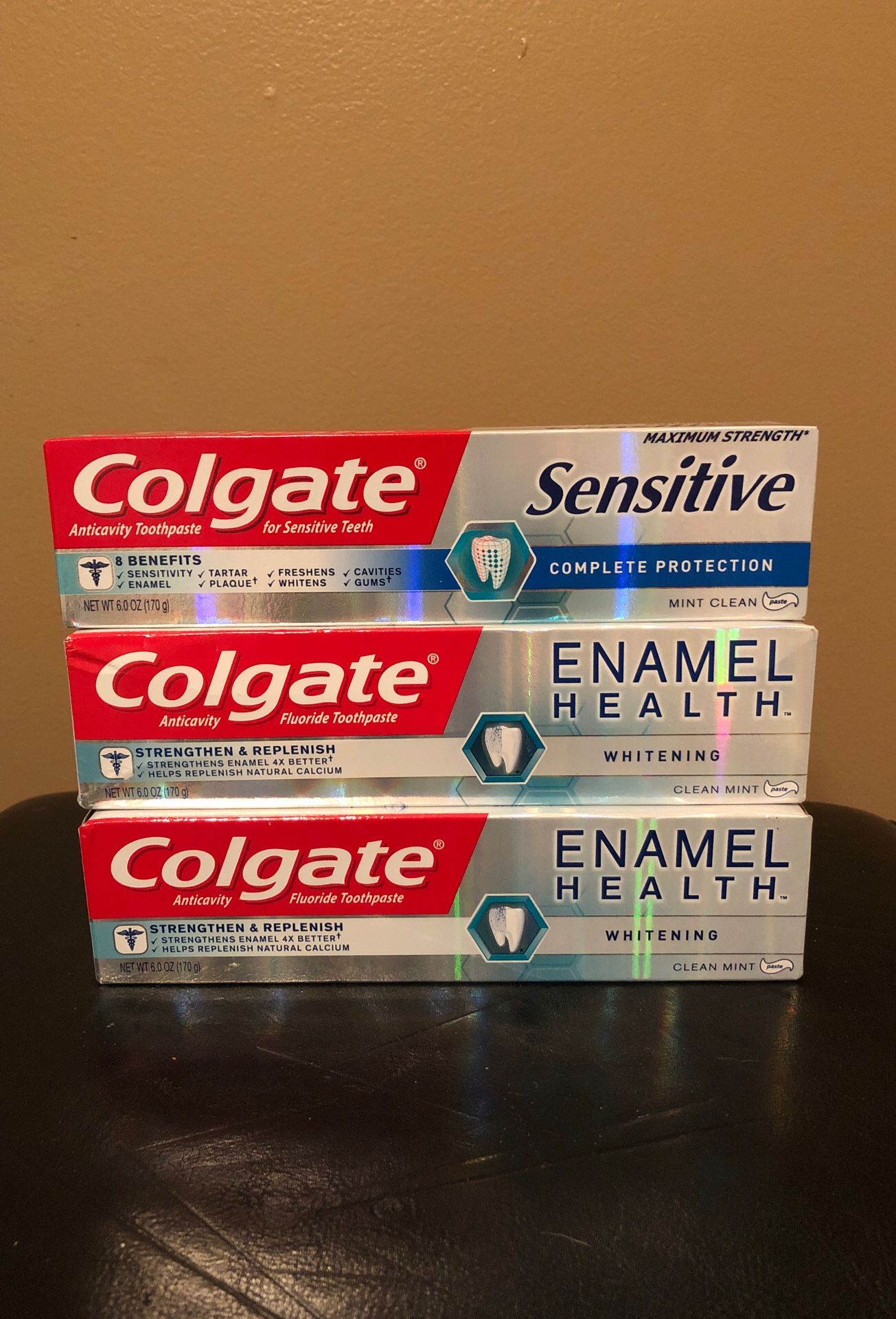 Colgate enamel health and sensitive toothpaste set