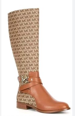 MICHAEL KORS SIZE 6.5