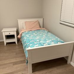 Twin Bed Set 