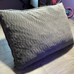 Lounge & Co Crash Foam Pillow 