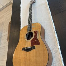Taylor 110e Acoustic Electric Guitar