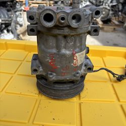 1996 Dodge Ram 1500 5.9 AC Compressor Part