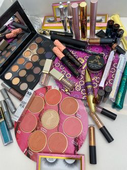 💕✨💕✨Makeup Deals ✨💕✨💕