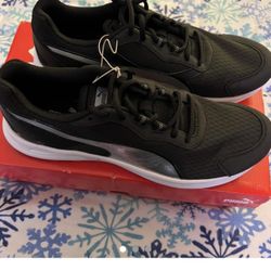 Puma Descendant Brand New Size10.5 Color Bkack