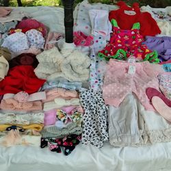 Baby Girl Bundle Size Mix Of 0/3 3/6 6/12 Months Mix Of Everything Onesies Pj's Pants Cute Dresses Head Bands Swimsuit New Pants Cute Tops Beanies  