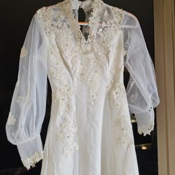 Vintage Wedding Dress 