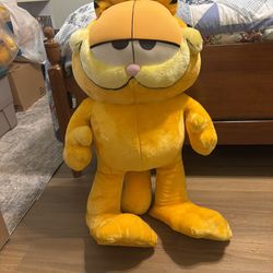 32” Vintage Garfield Plush