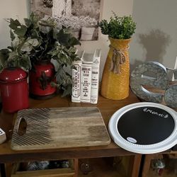 Farmhouse Kitchen Decor