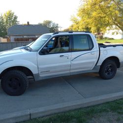 2002 Ford Explorer Sport Trac