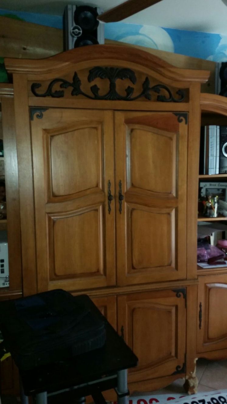 TV entertainment center