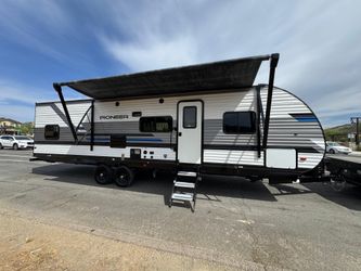 2021 Pioneer Bunk House Travel Trailer