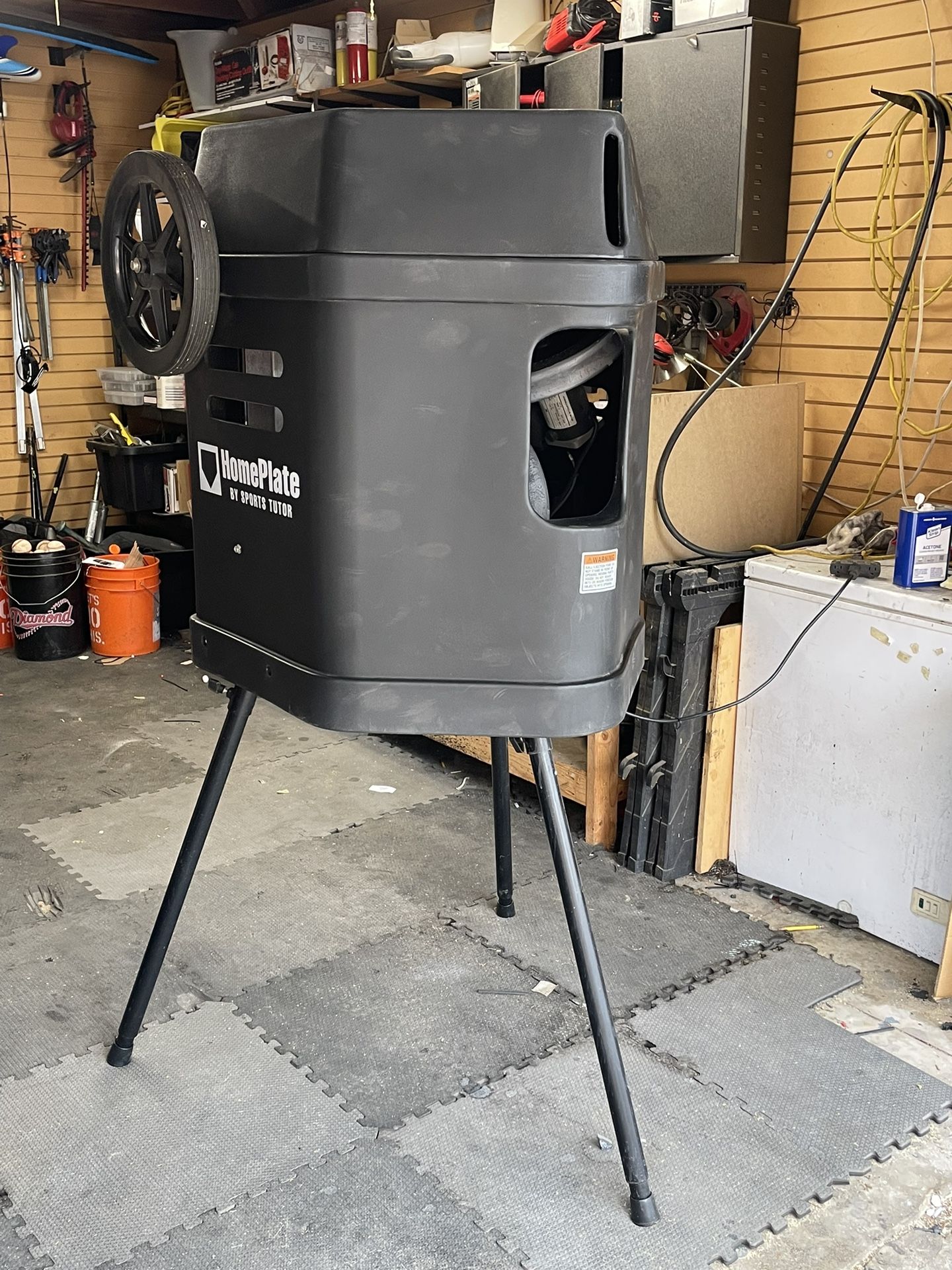 Sports Tutor Home Plate Pitching Machine