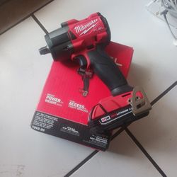 Milwaukee M18  1/2 Mid Torque Impact  Wrench W / Friction Ring With Batery Cp2.0 No Charger 