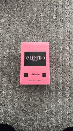 Valentino Perfume