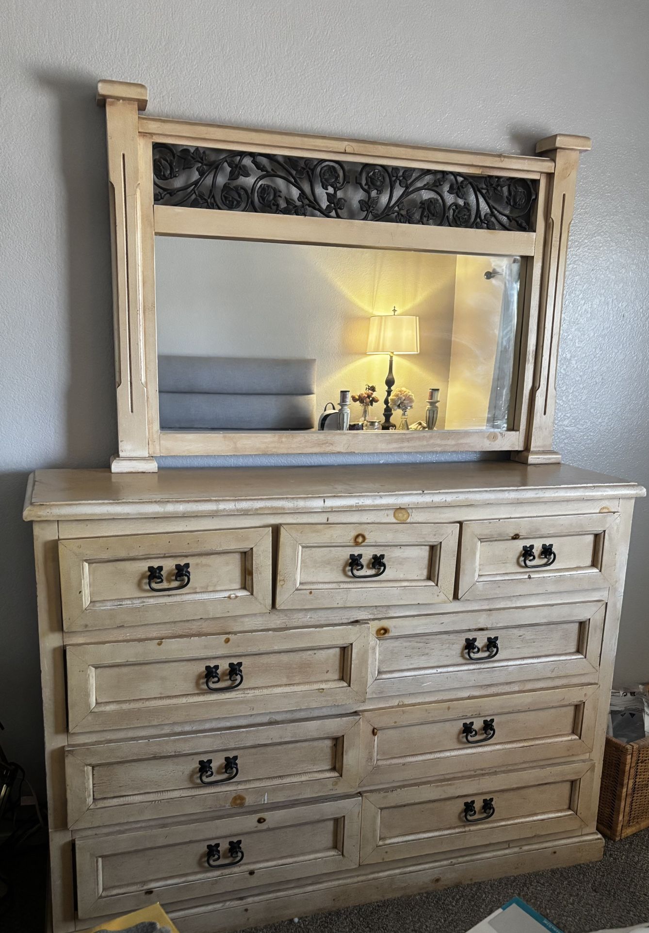 4 Piece, Wooden Bedroom Set