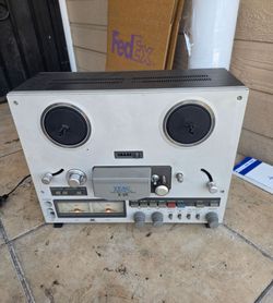 TEAC X-3 Reel to Reel Tape Deck.  Powers On. Fast Forward & Rewind and play Working.