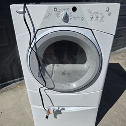 Whirlpool Gas Dryer 