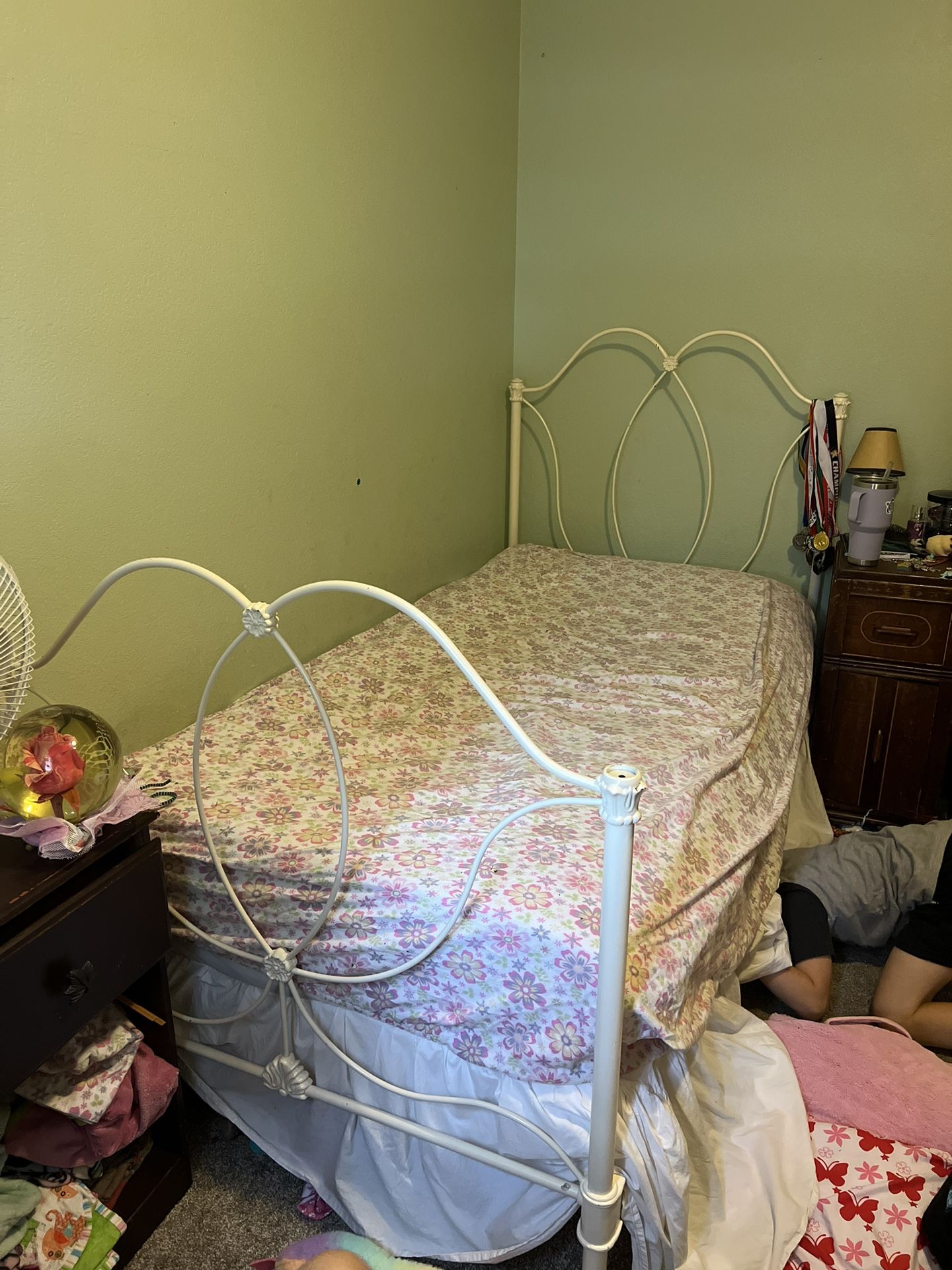 Twin Bed Frame With Mattress And Box Spring