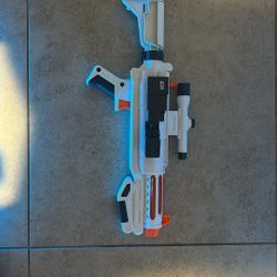 2016 Nerf Star Wars Captain Phasma Blaster