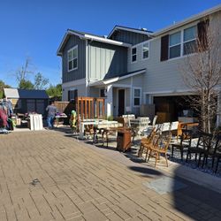 Cul-de-sac Driveway Garage Sale Saturday 3/7 & Sunday 3/8 from 9am-4pm. Address is 114 B St, Hayward 94541