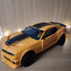 Transformers Dark of the Moon Leader Class: Bumblebee MechTech , hasbro