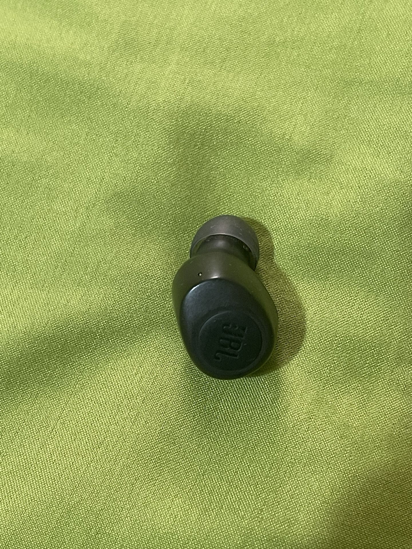 JBL left earphone , JBL Lado Izquierdo